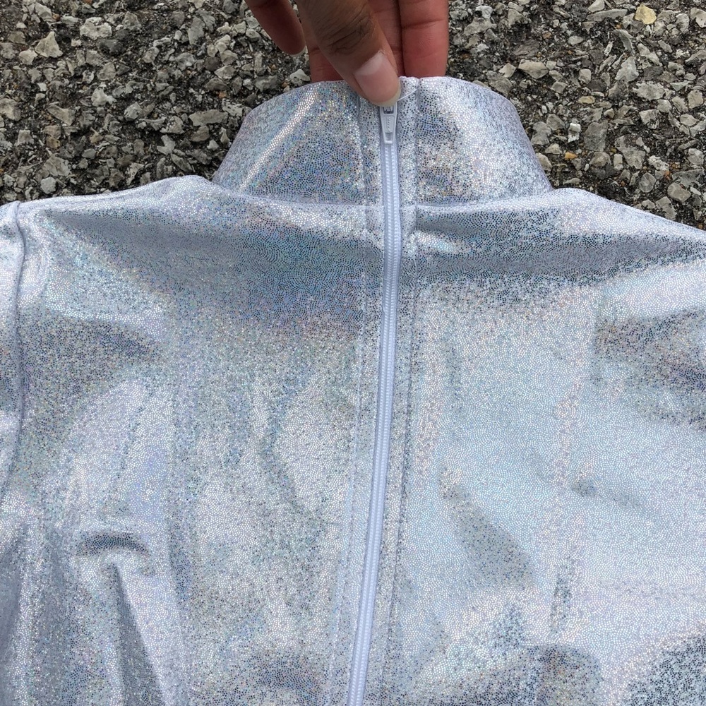 Sparkle Unique holographic Metallic Crop Top Shirt - Picture 7 of 8